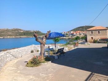 Εξωτερική φωτογραφία 4